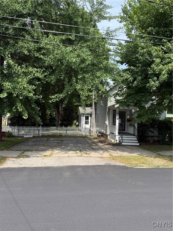 photo 2 : 618 Montgomery Street, Ogdensburg NY 13669