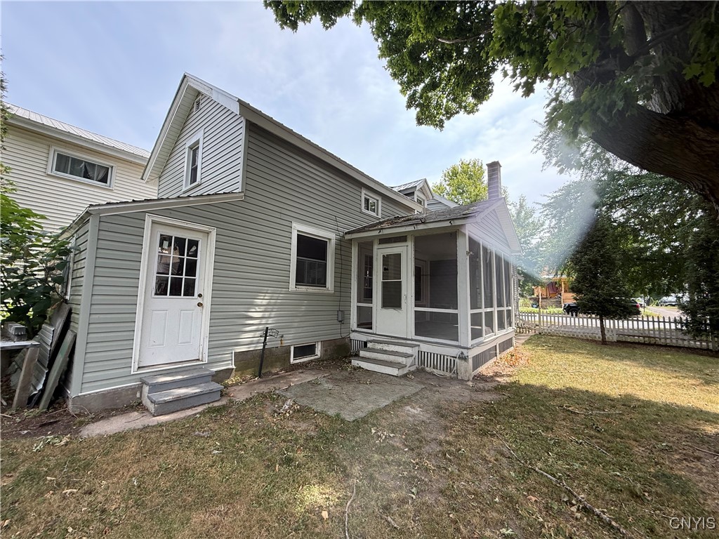 photo 3 : 618 Montgomery Street, Ogdensburg NY 13669
