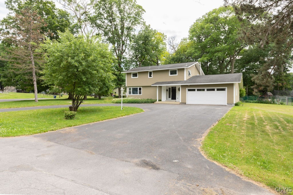 photo 2 : 117 Treeland Circle, Geddes NY 13219