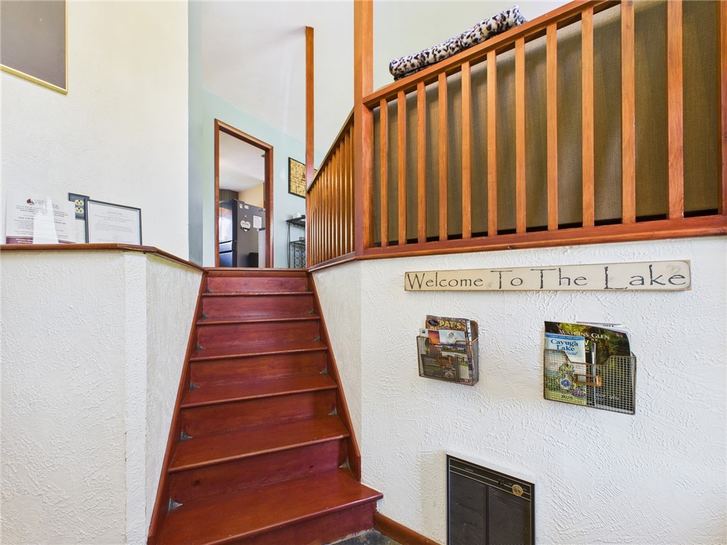 photo 2 : 7374 Wyers Point Road, Ovid NY 14521