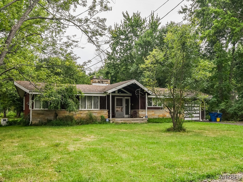 photo undefined: 301 New Road, Amherst NY 14051