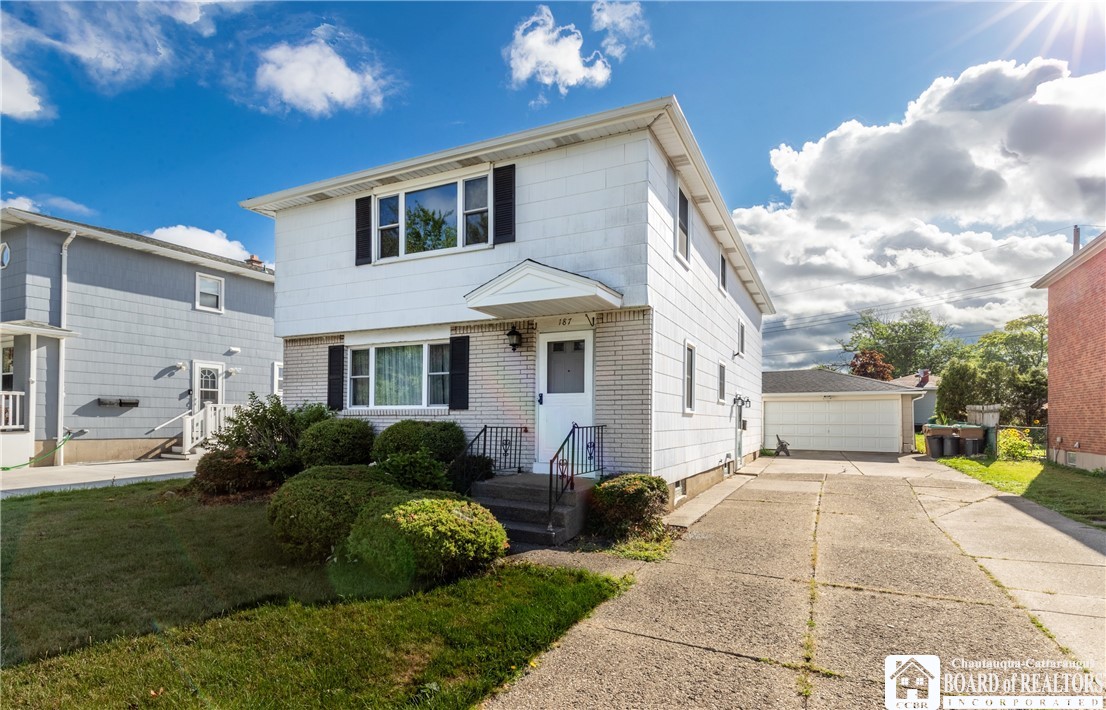 photo undefined: 187 Sprucewood Drive 2, Cheektowaga NY 14227