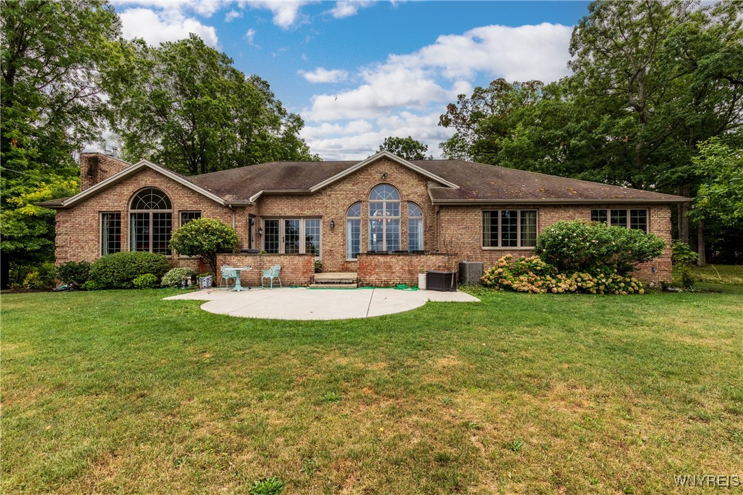 photo 4 : 475 Lake Road, Porter NY 14174
