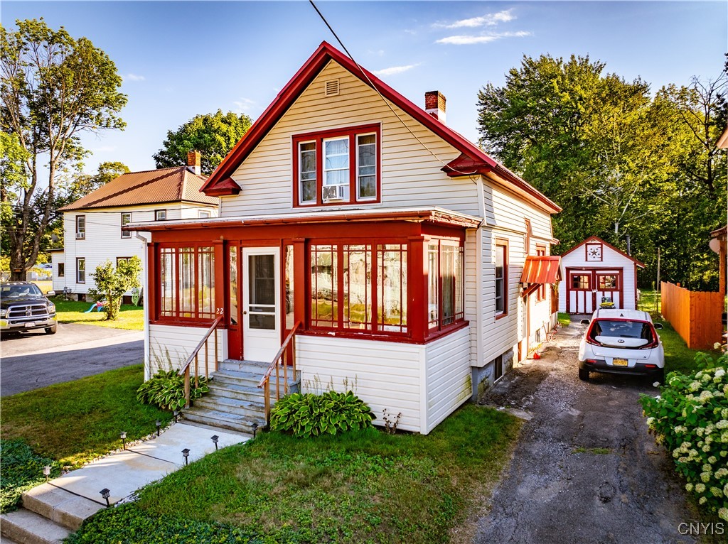photo atLgL: 22 East Spofford Avenue, Manheim NY 13329