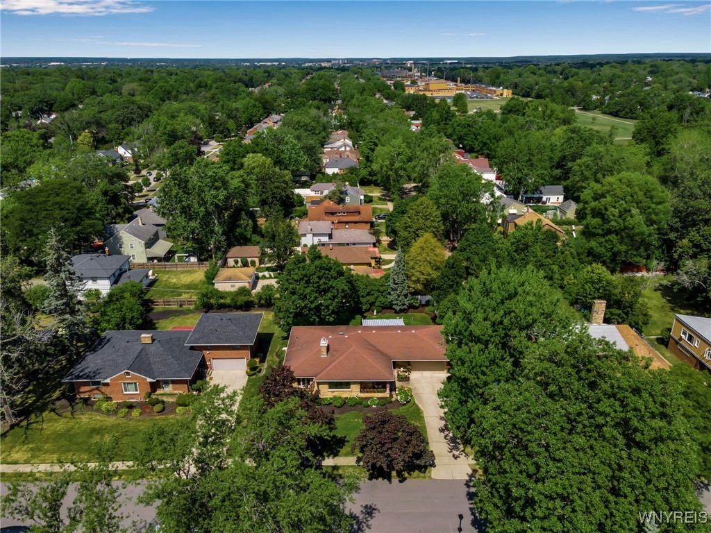 photo undefined: 226 East Treehaven Road, Cheektowaga NY 14215