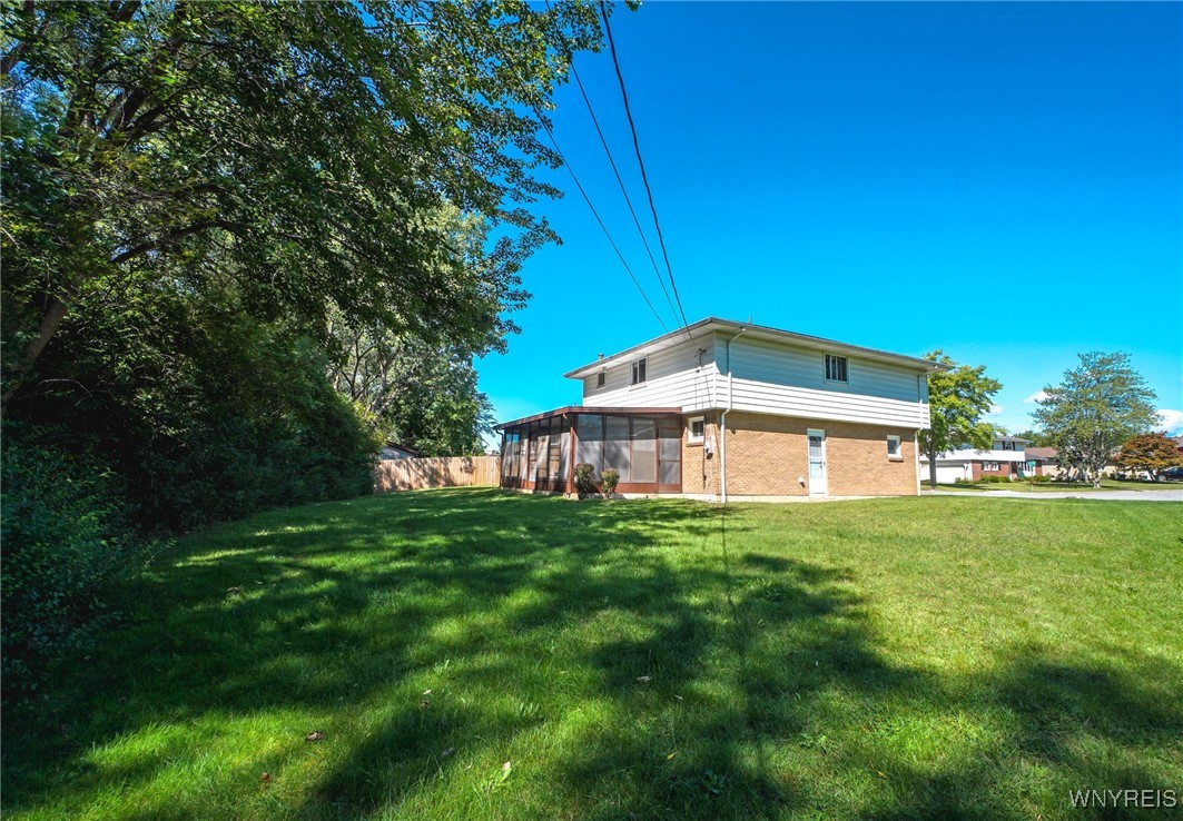 photo undefined: 91 Smallwood Drive, West Seneca NY 14224