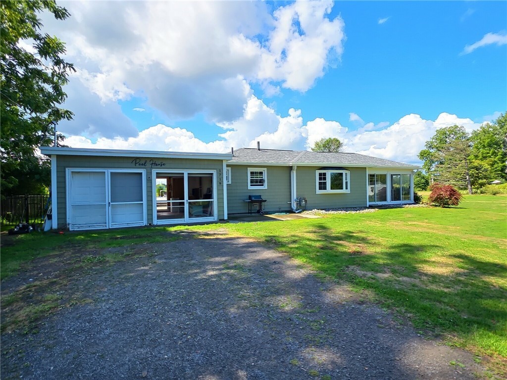 photo undefined: 1719 Edgemere Drive, Greece NY 14612