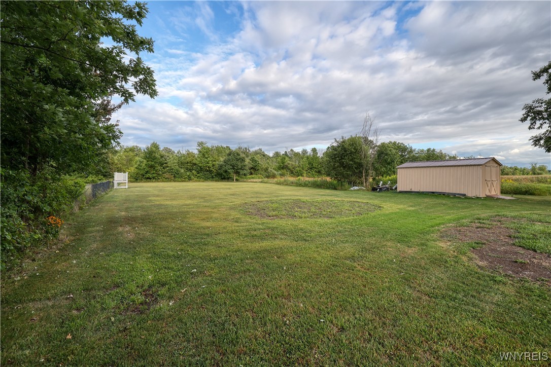 photo undefined: 6747 Rose Court, Wheatfield NY 14304