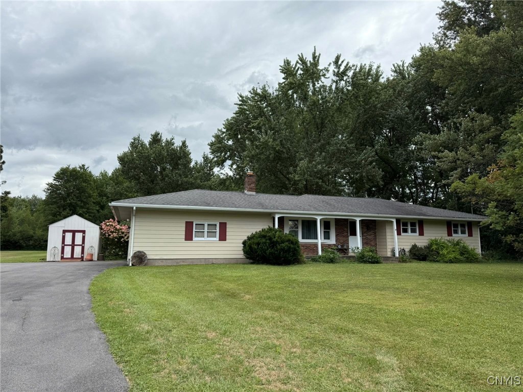 photo undefined: 6330 State Route 233, Westmoreland NY 13440