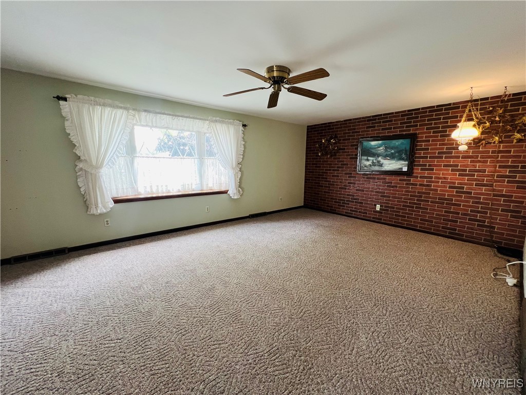 photo undefined: 28 Mayberry Drive East, Cheektowaga NY 14227