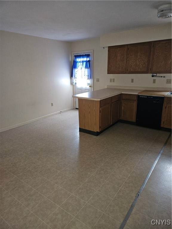 photo undefined: 290 Duer Street, Oswego NY 13126