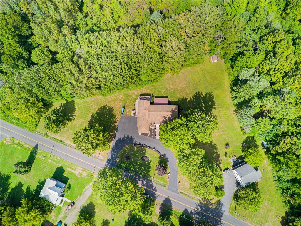 photo undefined: 6246 Lake Avenue, Wolcott NY 14590