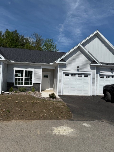 photo LHhPMxJc8: 6211 Blossom Ridge, Ontario NY 14519