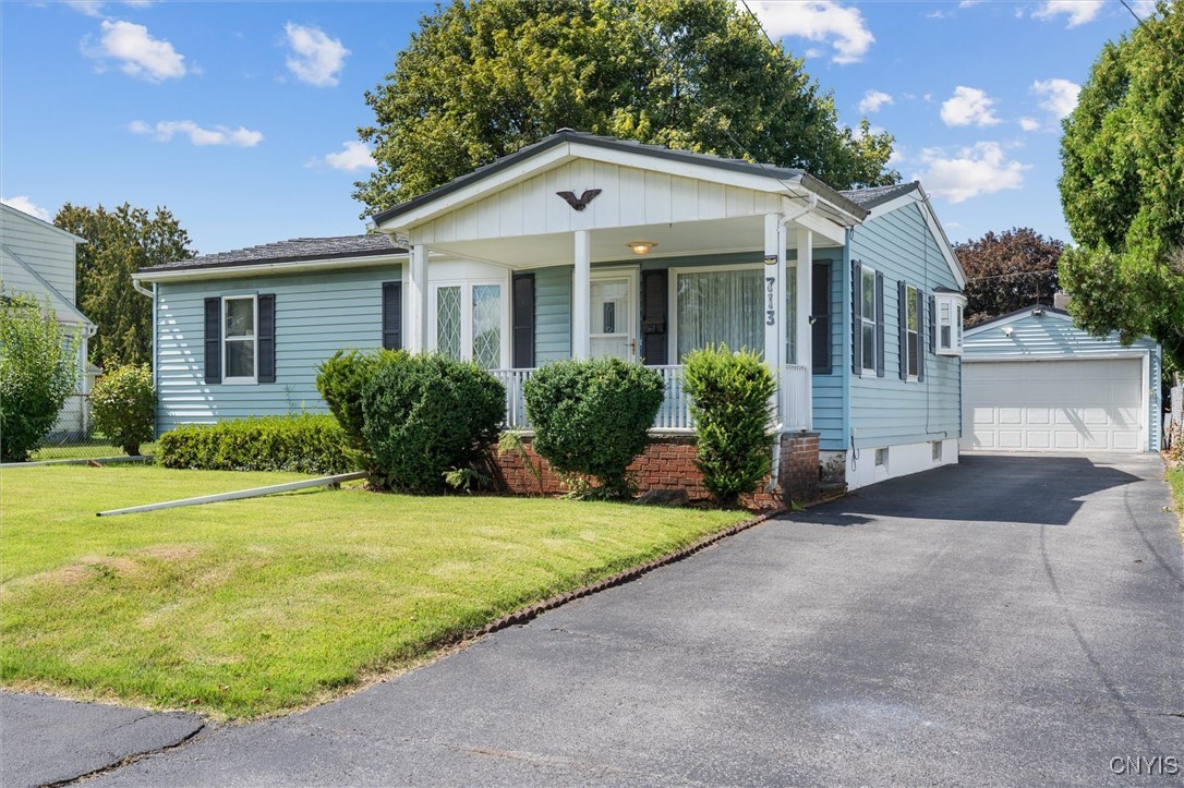 photo undefined: 713 North Highland Avenue, DeWitt NY 13057