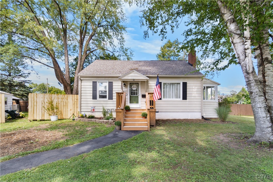 photo undefined: 121 Herbert Street, Cicero NY 13212