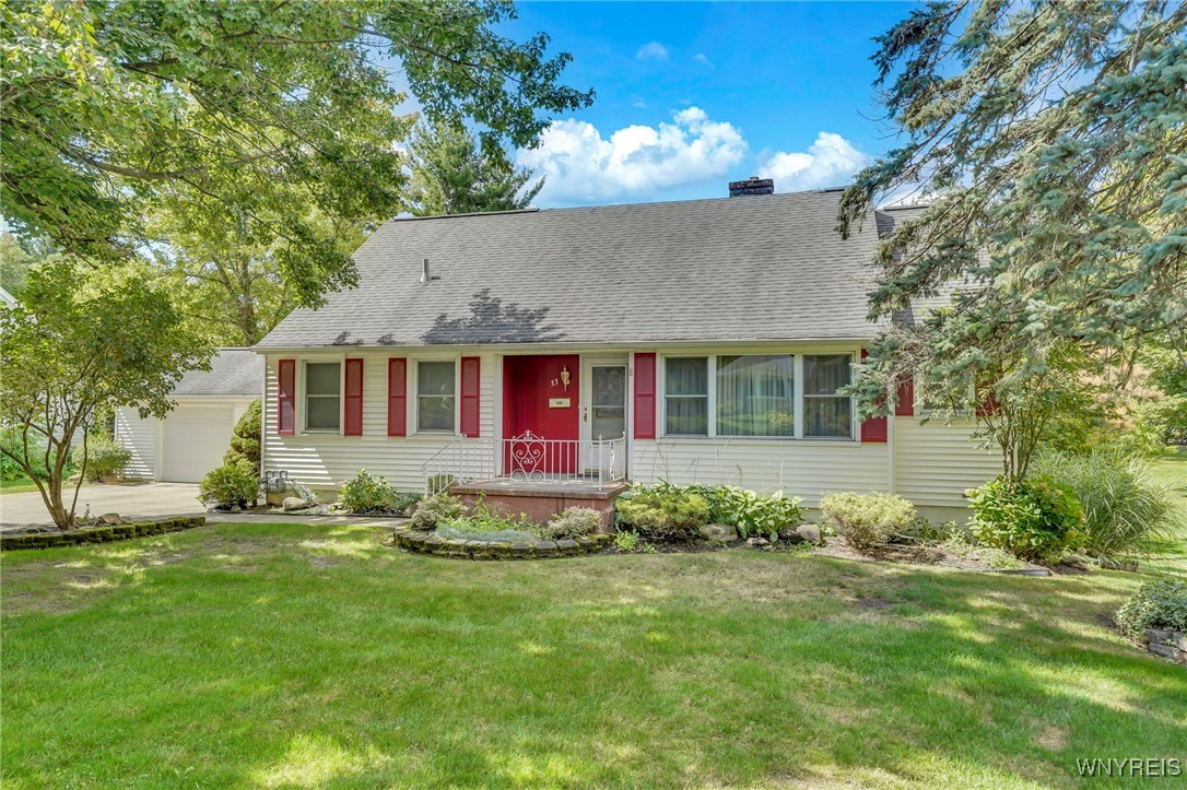 photo undefined: 33 Larned Lane, Orchard Park NY 14127