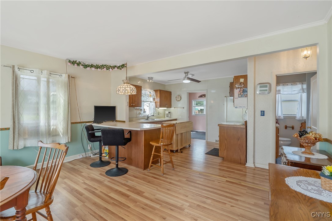 photo 4 : 238 Murray Street, Oswego NY 13126