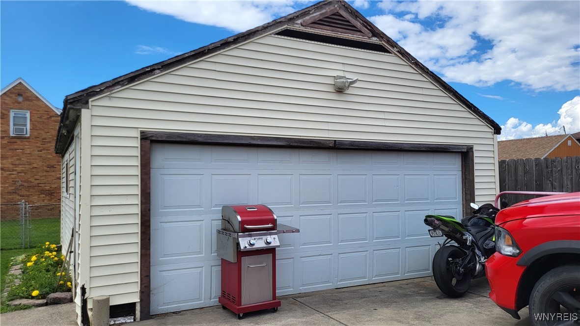 photo undefined: 274 Barnsdale Avenue, West Seneca NY 14224