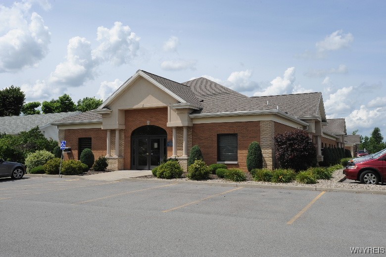 photo undefined: 9276 Main Street, Clarence NY 14031