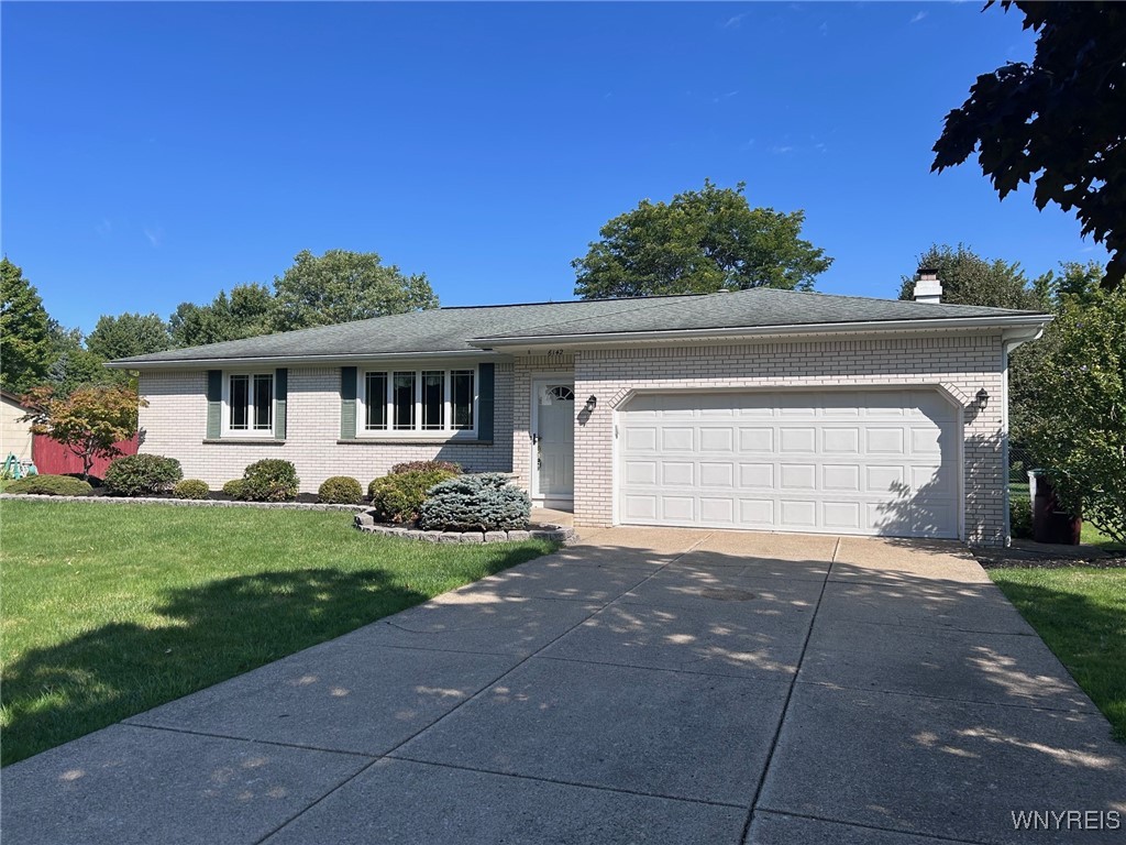 photo undefined: 6142 Berkley Drive, Orchard Park NY 14127