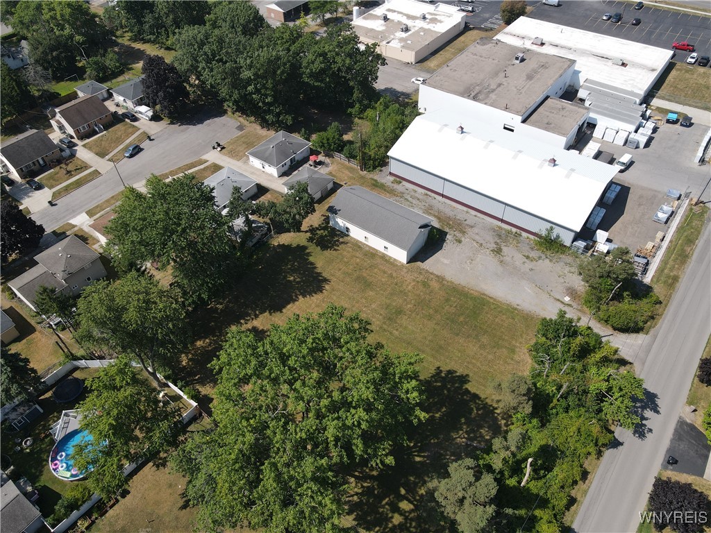 photo undefined: 21 Rehm Road, Lancaster NY 14043