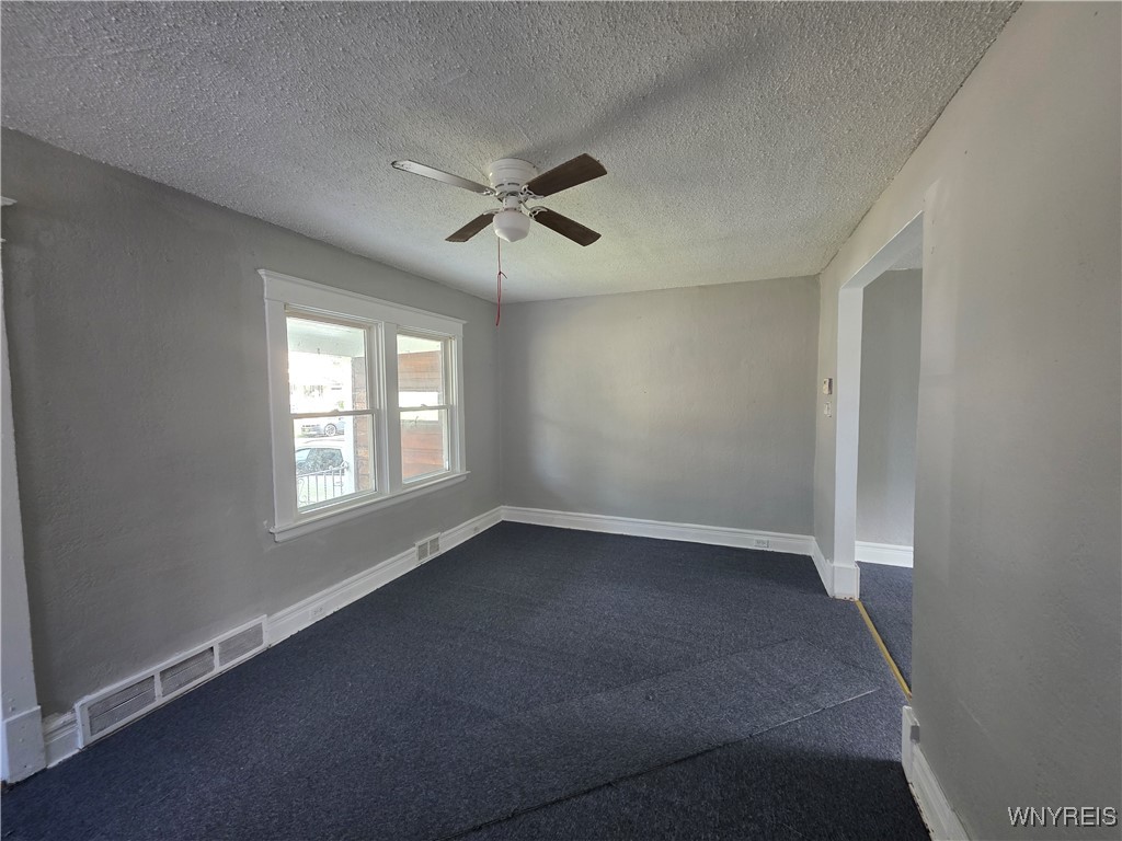 photo 3 : 157 Davidson Avenue, Buffalo NY 14215