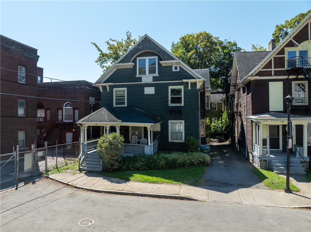 photo 1 : 33-35-37 Buena Place, Rochester NY 14607