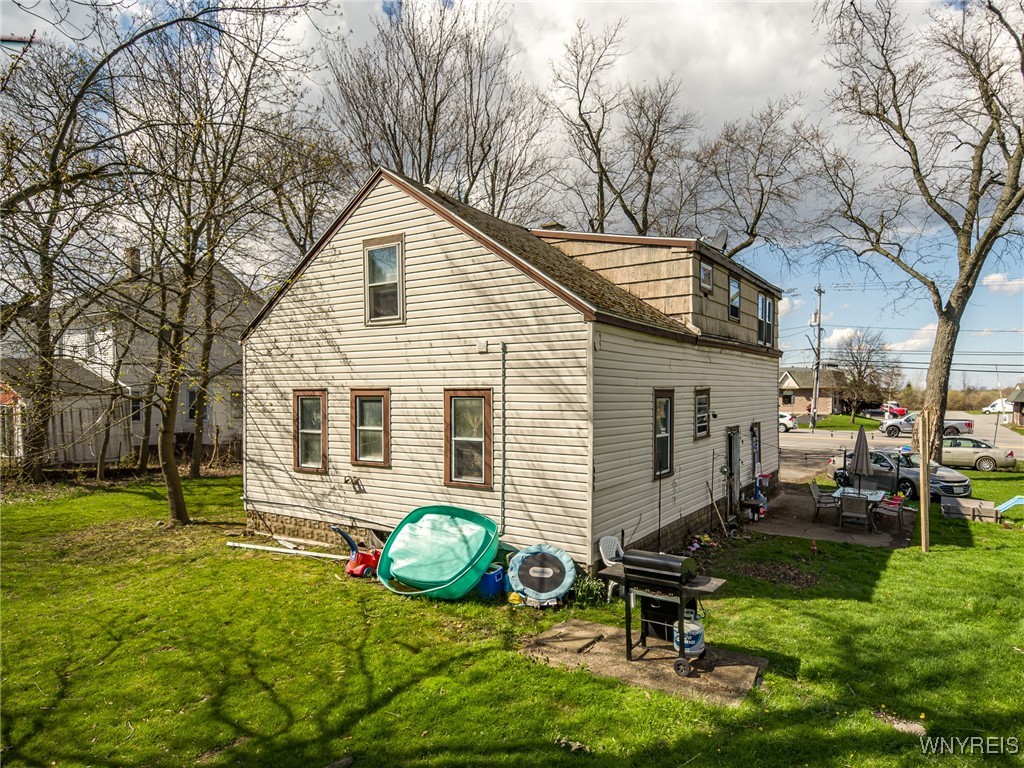 photo undefined: 8521 Sheridan Drive, Clarence NY 14221