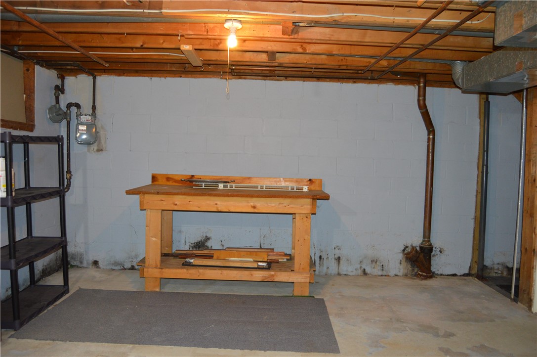 photo rrDUjRl0icJX1XwLZKrb06DAii4: 37 Penn Lane, Penfield NY 14625