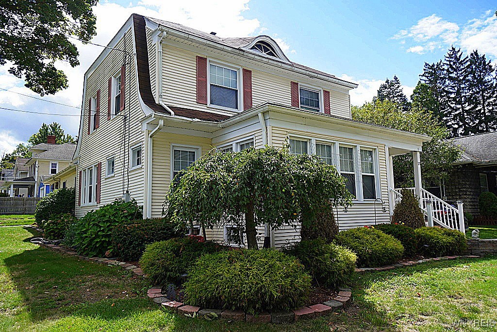 photo undefined: 27 Bloomingdale Avenue, Newstead NY 14001