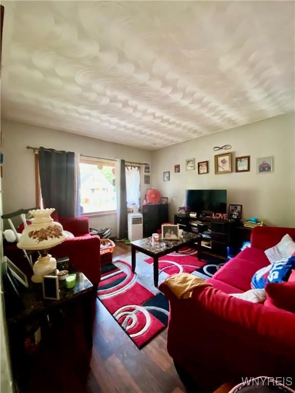 photo 3 : 1008 19th Street, Niagara Falls NY 14301