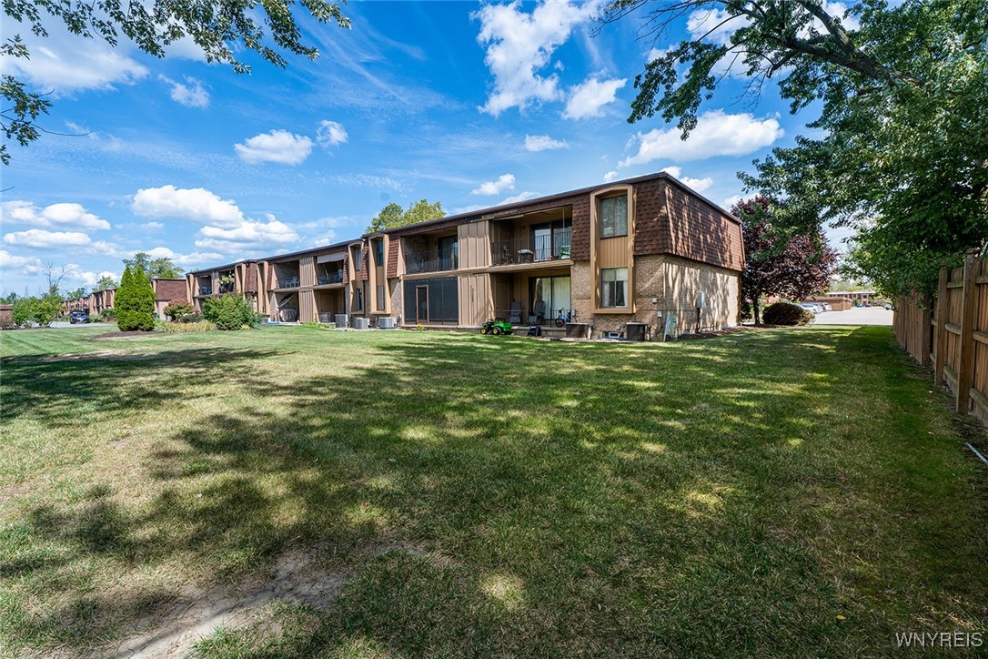 photo undefined: 30 Charter Oaks Drive 4, Amherst NY 14228