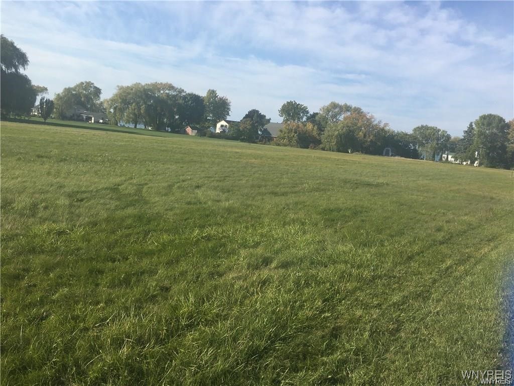 photo JfDJTPZSstIxsH6FK-wE7OwU6neiA: V/L Lake Road, Porter NY 14131