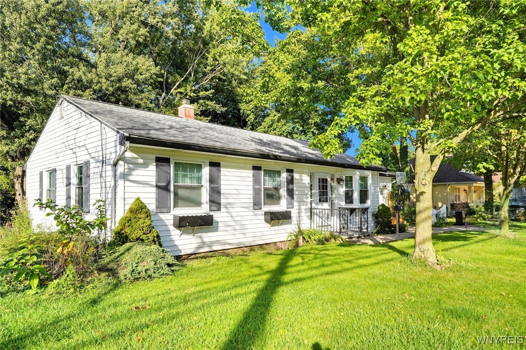 photo 2 : 491 Pleasant Avenue, Hamburg NY 14075