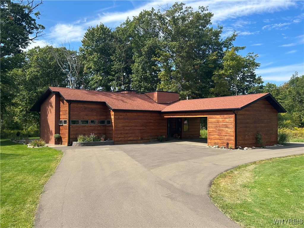 photo undefined: 7293 Beechwood Road, Evans NY 14047