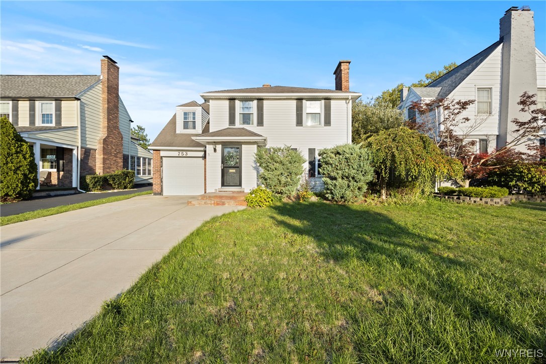 photo 0: 753 Parker Boulevard, Tonawanda NY 14223