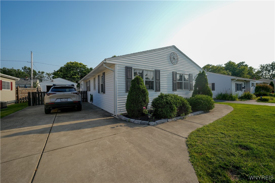 photo 1 : 493 Harrison Avenue, Tonawanda NY 14223