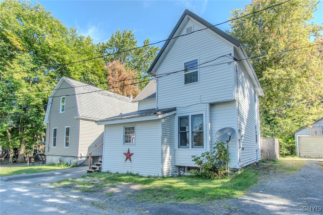 photo undefined: 113 Meadow Avenue, Watertown City NY 13601
