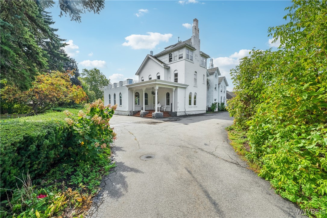 photo undefined: 280 Pine Ridge Road, Cheektowaga NY 14225