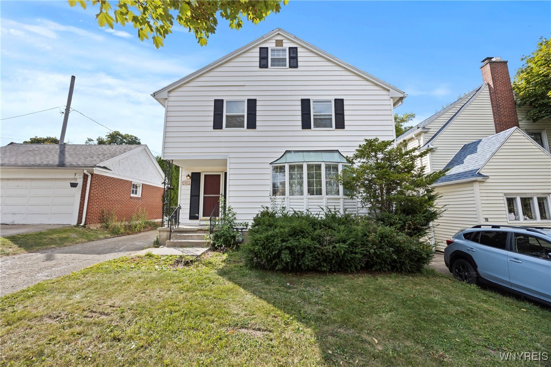 photo BUtyYP7zAYmWctHEr2UlxFGa7LIkDmqRmW7YhEWQ: 80 Capen Boulevard, Amherst NY 14226