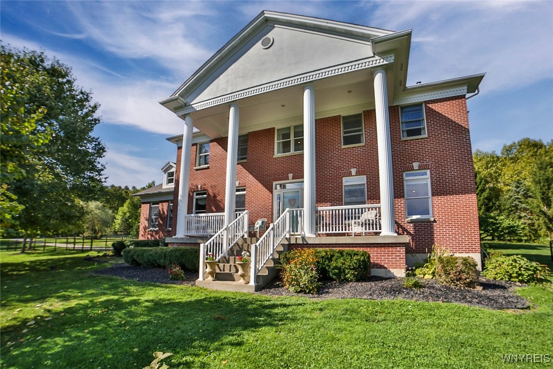 photo undefined: 6405 Hillcroft Drive, Boston NY 14025