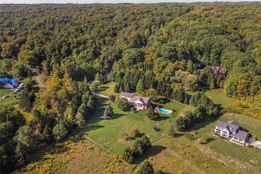 photo undefined: 6405 Hillcroft Drive, Boston NY 14025