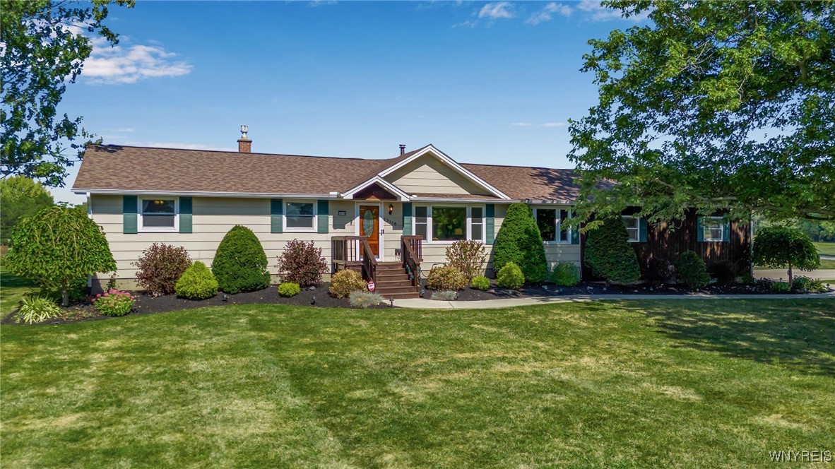 photo 1 : 13118 Steiner Road, Newstead NY 14001