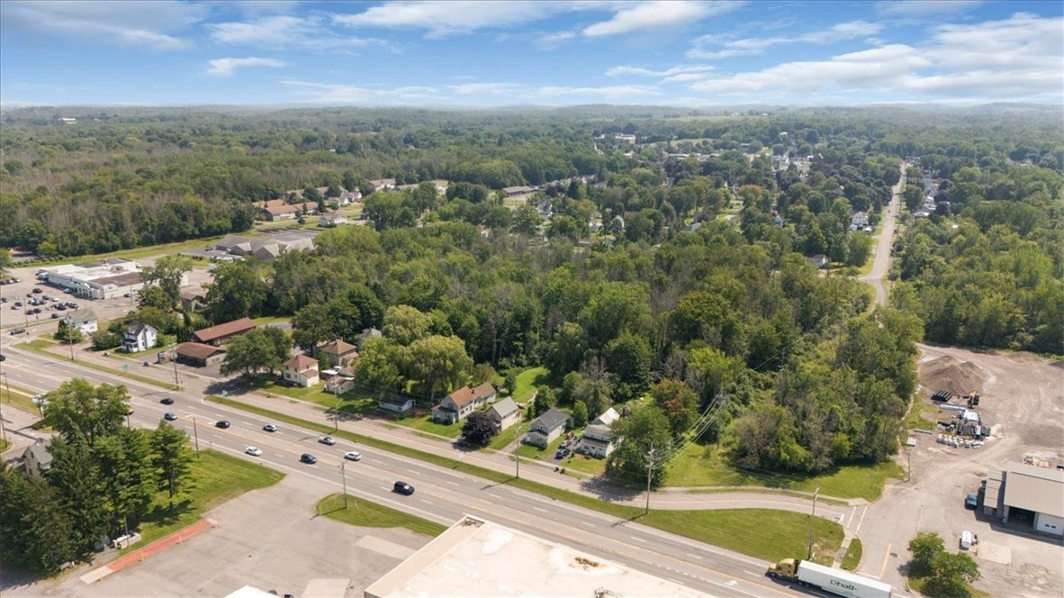 photo undefined: VL Rt-104, Williamson NY 14589