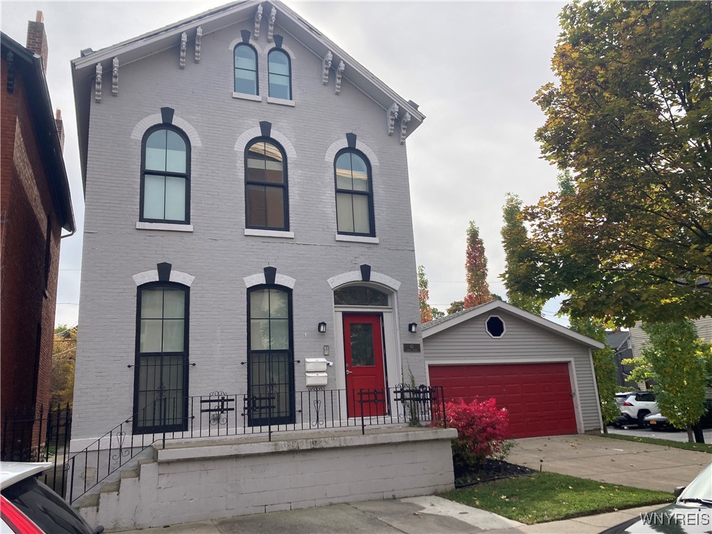 photo undefined: 62 Tracy St, Upper, Buffalo NY 14201