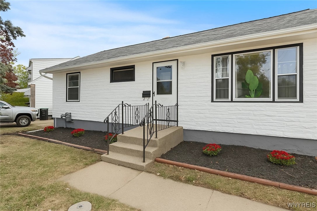 photo undefined: 43 Mosher Drive, Tonawanda NY 14150