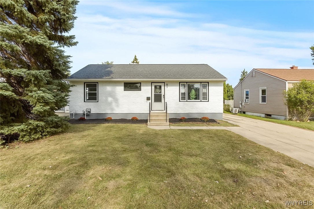 photo 1 : 43 Mosher Drive, Tonawanda NY 14150