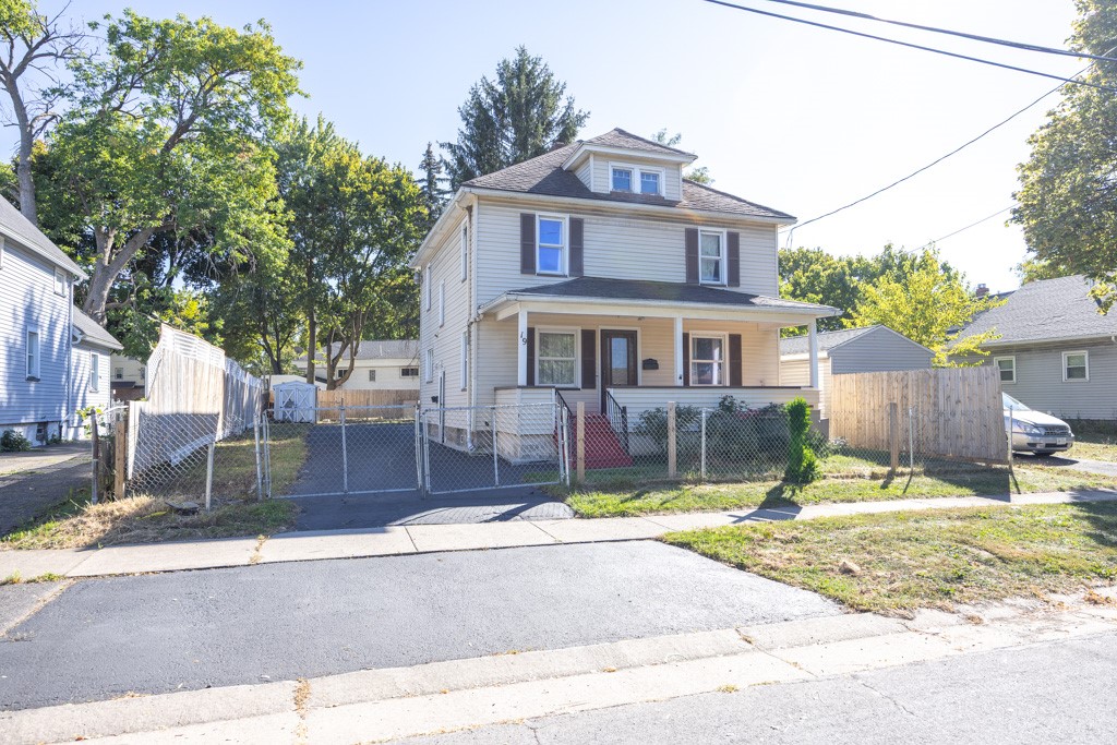 photo 2 : 19 Mcguckin Street, Rochester NY 14611