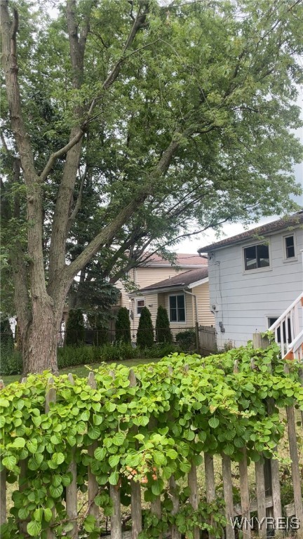 photo dFzDSh56IMAoO9HcemLLa54GbO2OEf8: 35 Tomcyn Drive, Amherst NY 14221