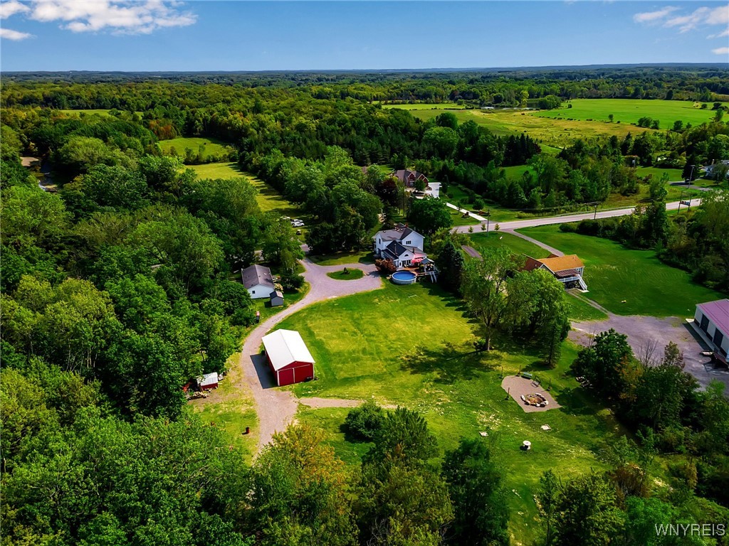 photo undefined: 568 Town Line Road, Lancaster NY 14086